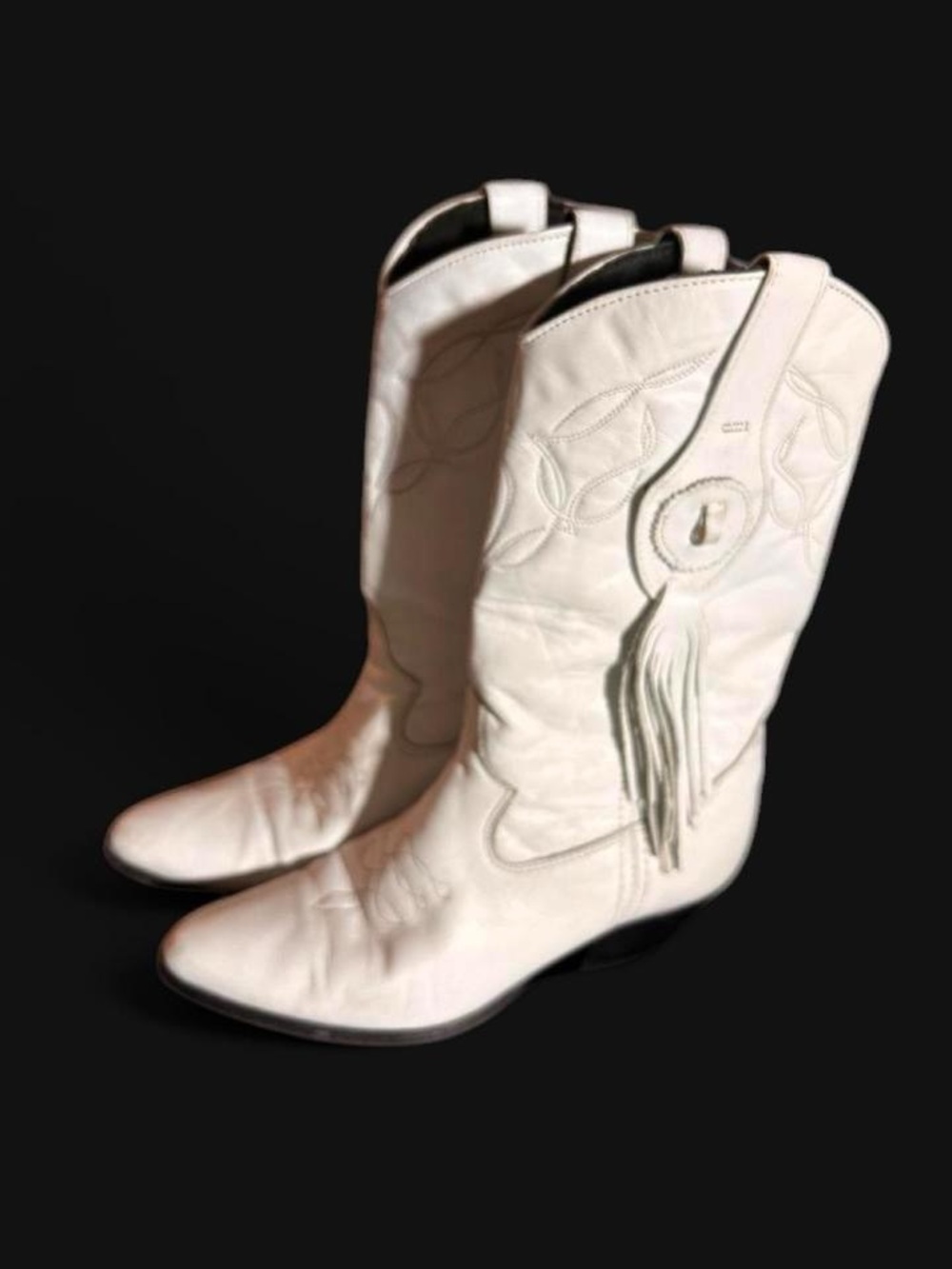 Rodeo Glam Western Core Statement Laredo white fringed leather western boots